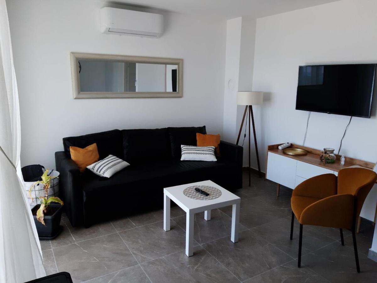 Gita Apartmani Čižići Exteriör bild