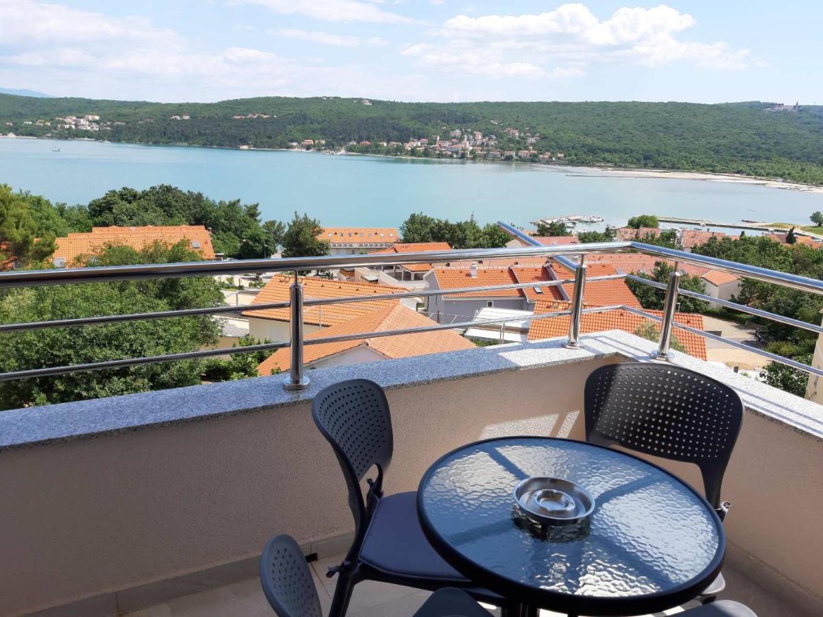 Gita Apartmani Čižići Exteriör bild